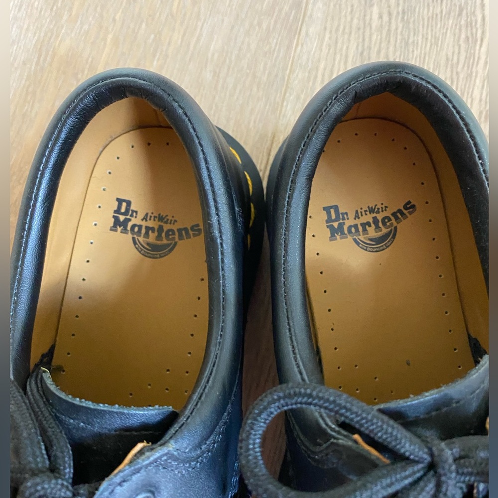 Dr. Martens smooth leather Oxford shoes